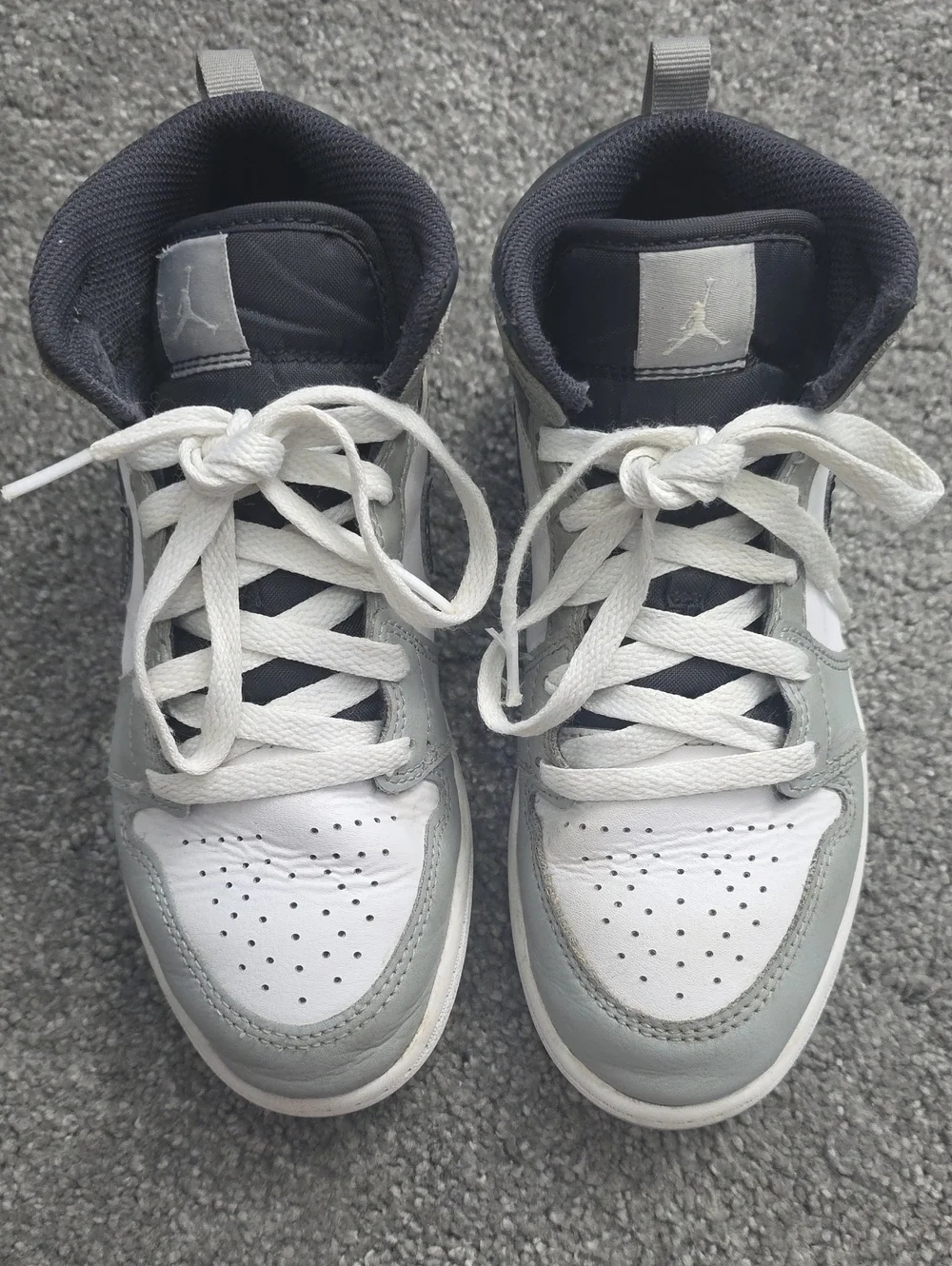 Nike smoke grey